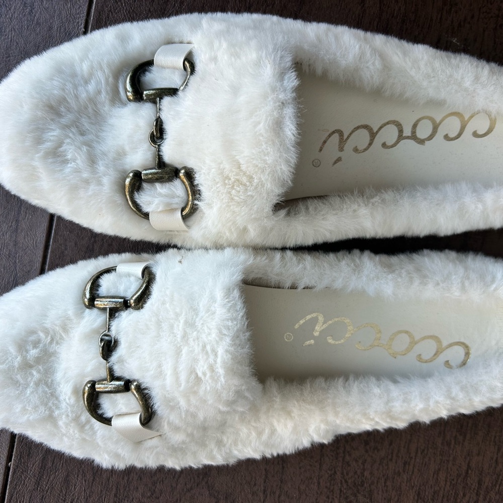 Coccia White Furry Loafers with Metal Buckle
